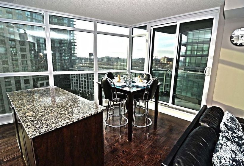 Toronto Escape - The Amber Suite