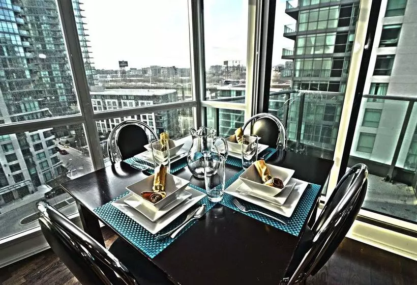 Toronto Escape - The Amber Suite