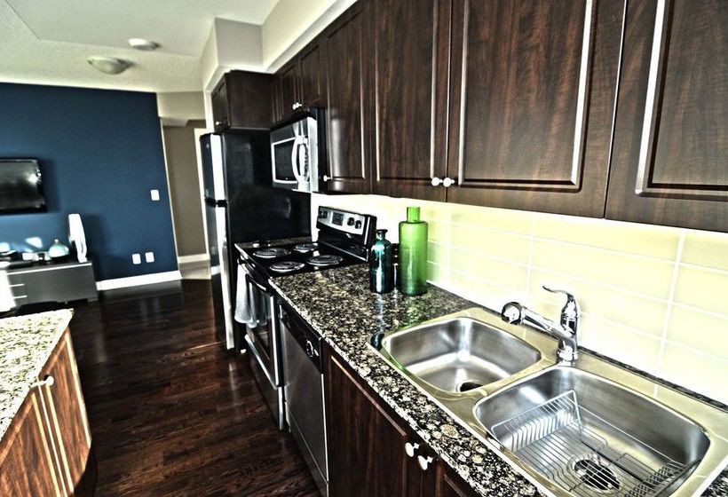 Toronto Escape - The Amber Suite