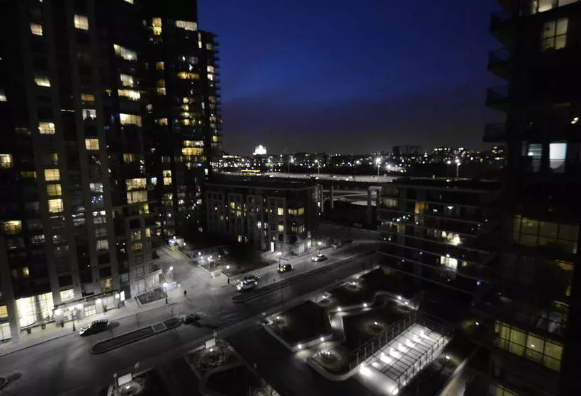 Toronto Escape - The Amber Suite