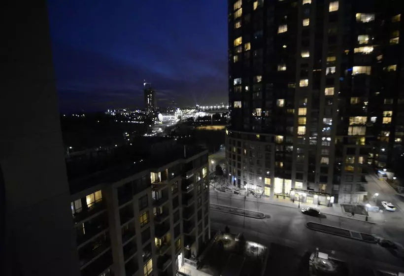 Toronto Escape - The Amber Suite