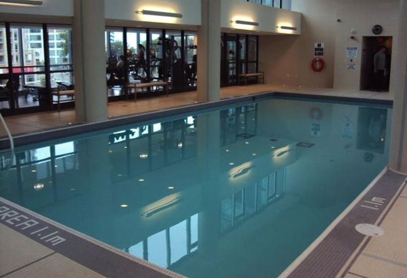 Toronto Escape - The Amber Suite