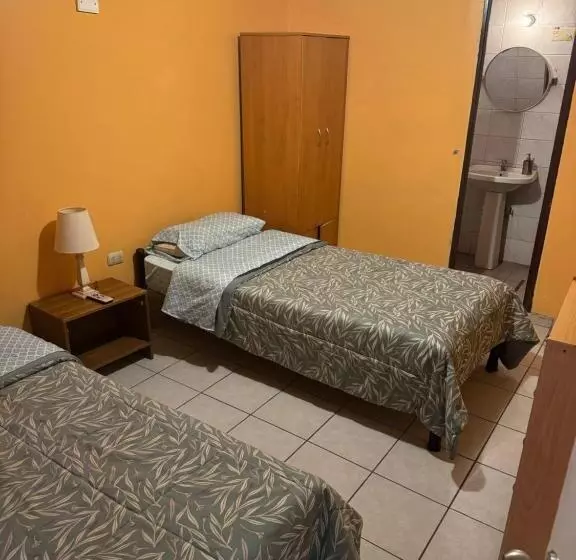 پانسیون Hospedaje Personal Laboral Y Turistas