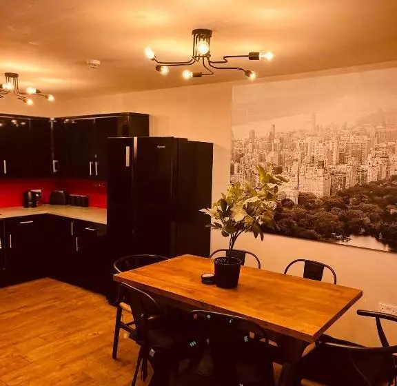 Majatalo Woodbury Two2  An Industrial Haven In The City