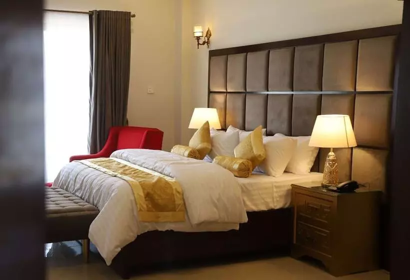 Swat Palace Hotel By Northin