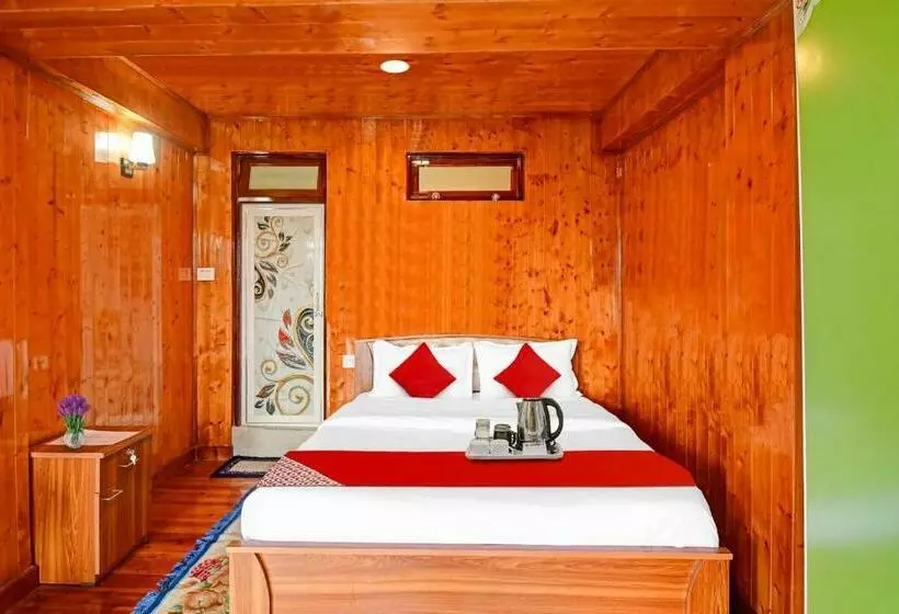 ホテル Flagship Mahakal Stay