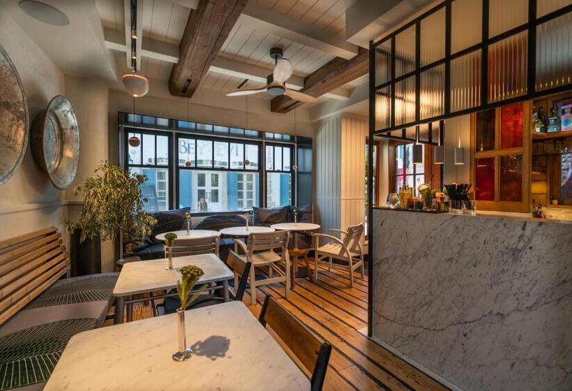 בית מלון כפרי Kestelinn Alaçatı