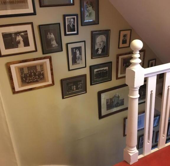 Ashbury Bed & Breakfast