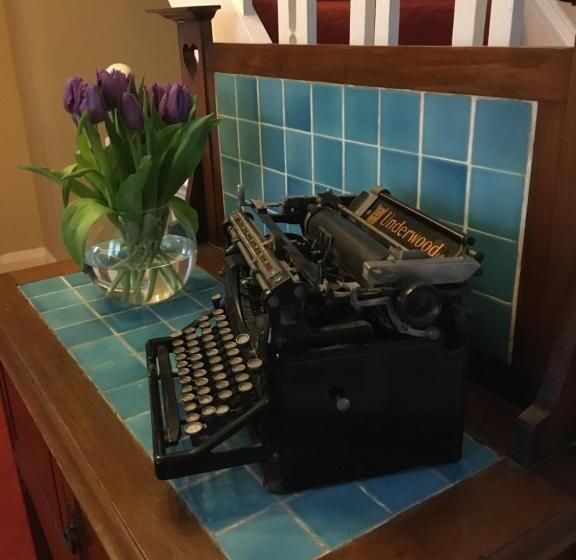 Ashbury Bed & Breakfast