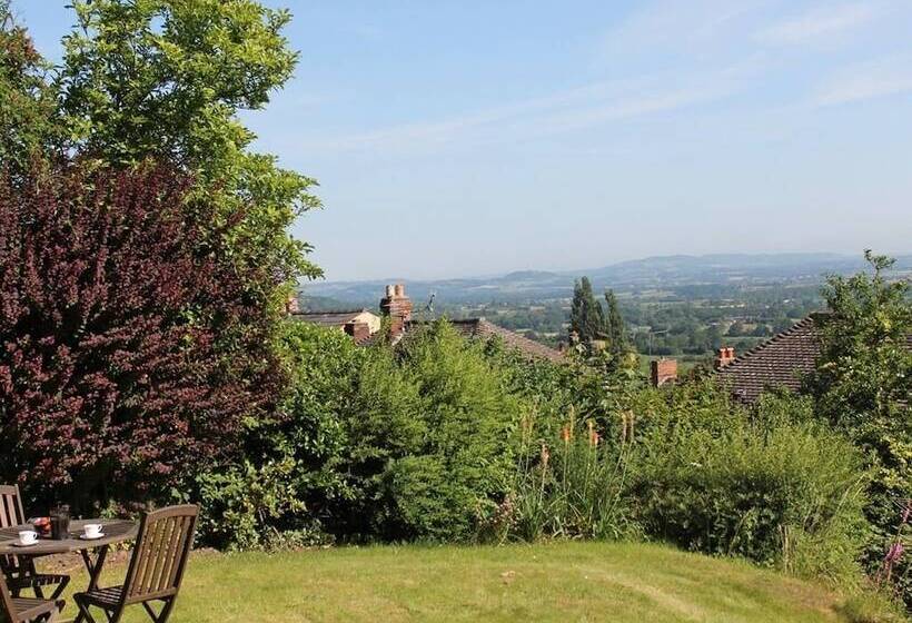 Ashbury Bed & Breakfast