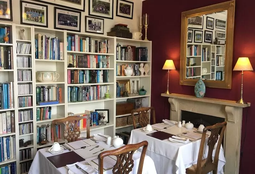 Ashbury Bed & Breakfast