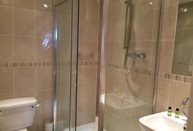 Ashbury Bed & Breakfast