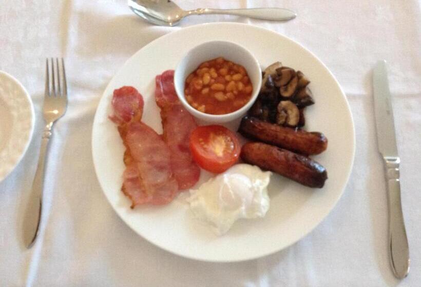 مبيت وإفطار Bassets House