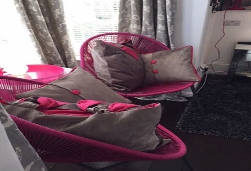 Aamiaismajoitus (B&B) Cranog Trefin