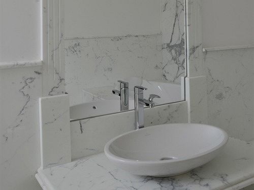 مبيت وإفطار Llwyn Helyg Country House