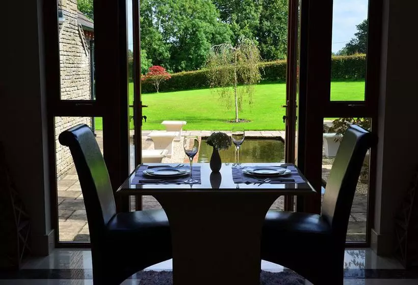 Nocleg ze śniadaniem Llwyn Helyg Country House