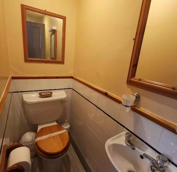 تختخواب و صبحانه Summer's Bay