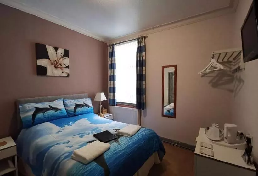 تختخواب و صبحانه Summer's Bay