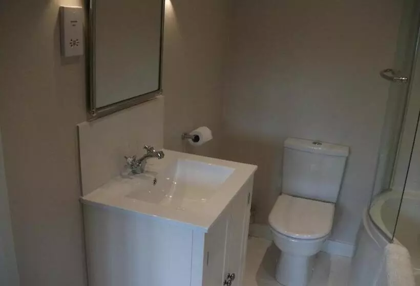 Bed and Breakfast The Bull Inn Lodges