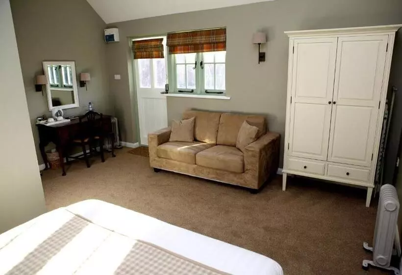 Bed and Breakfast The Bull Inn Lodges