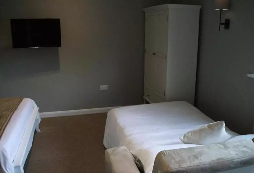 Bed and Breakfast The Bull Inn Lodges