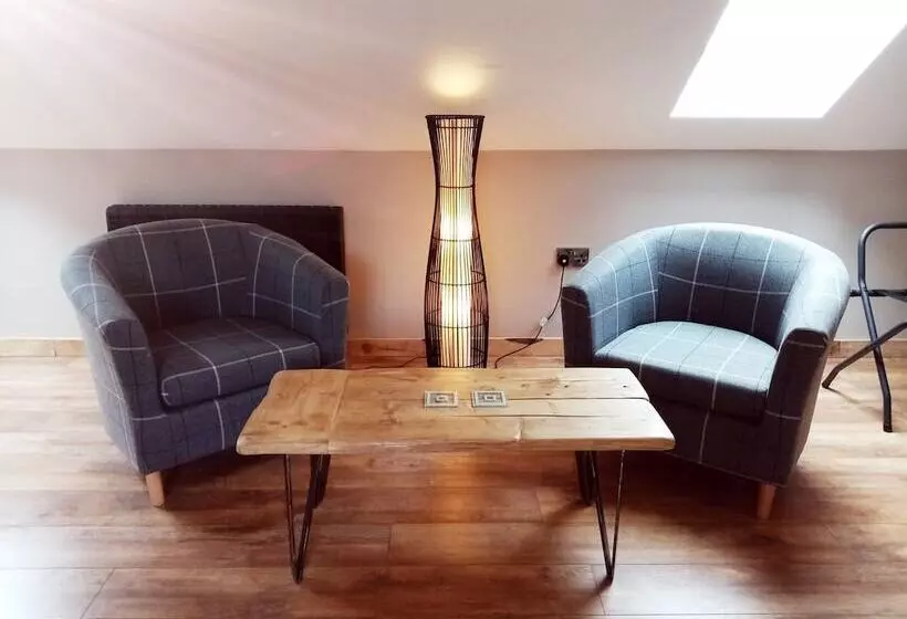 Worth House Bed And Breakfast