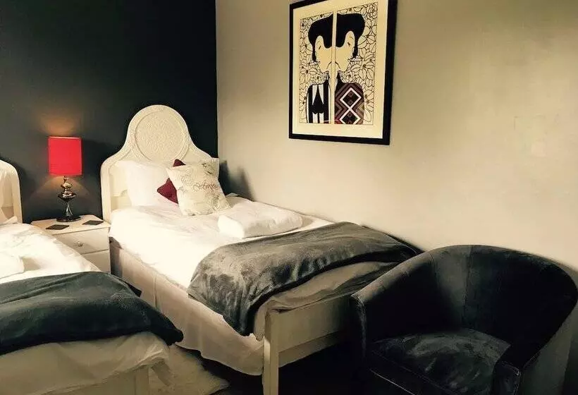 Worth House Bed And Breakfast