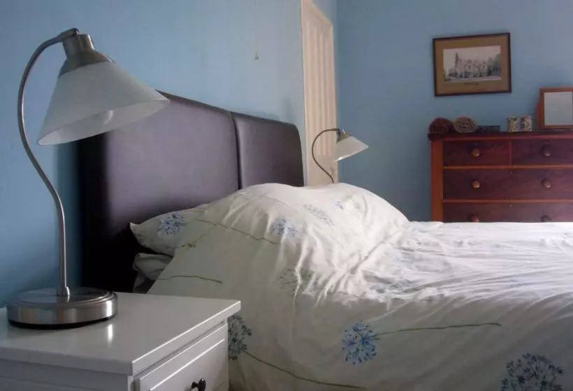 Dilton Court Farm B&b