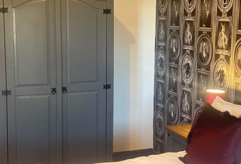 فندق Durham City Cottages