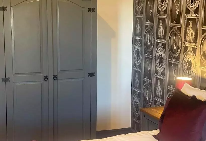 فندق Durham City Cottages