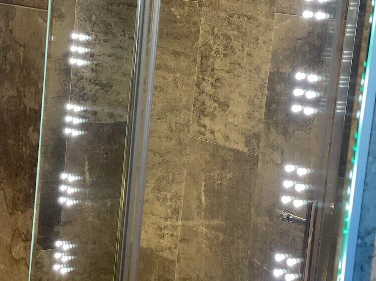 فندق Durham City Cottages