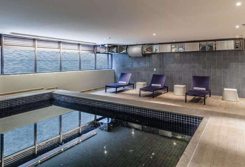 Отель Blue Tree Premium Alphaville