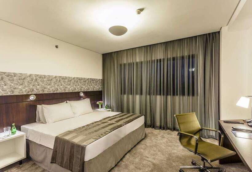 Отель Blue Tree Premium Alphaville