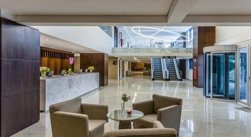 Отель Blue Tree Premium Alphaville