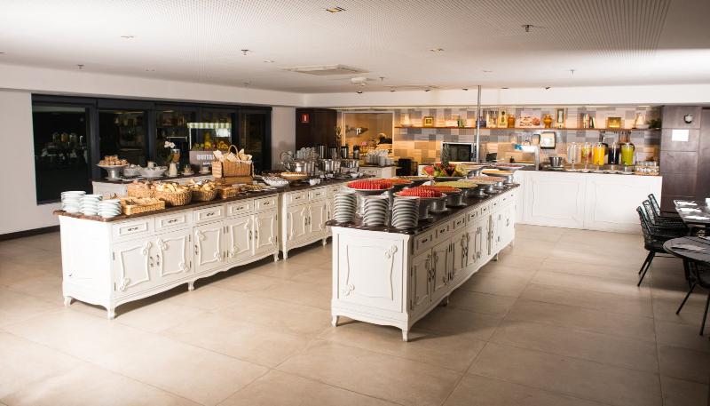 Отель Blue Tree Premium Alphaville