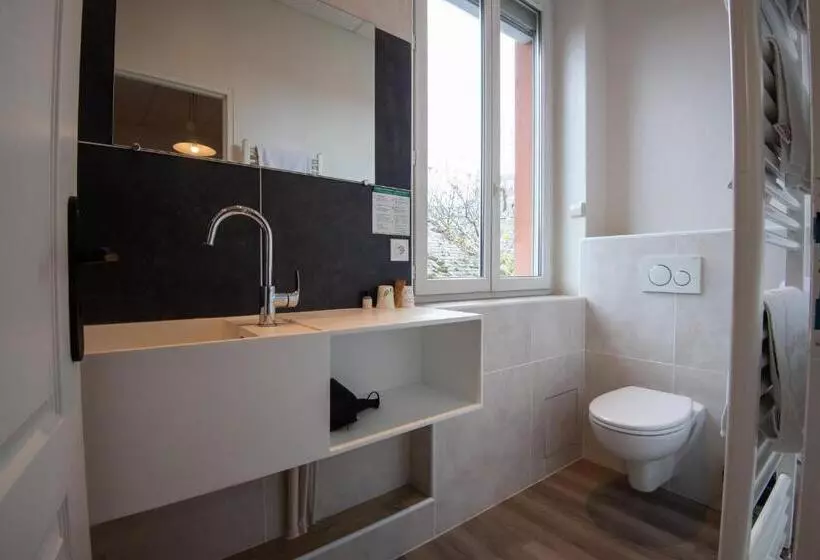 هتل Contact Les Ailes