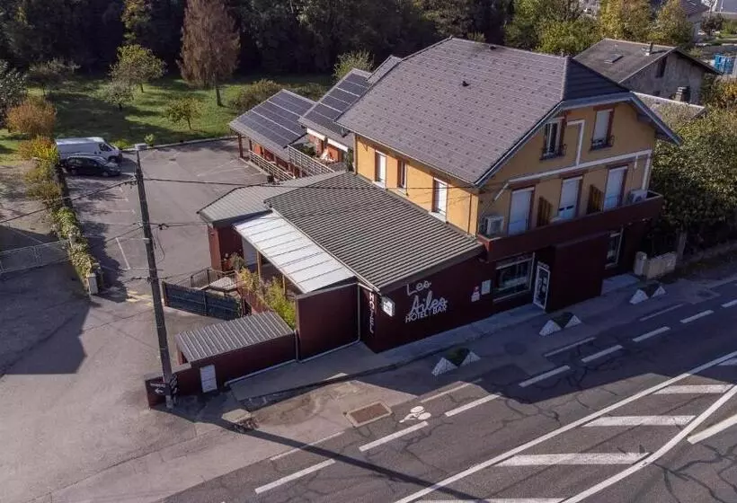 هتل Contact Les Ailes