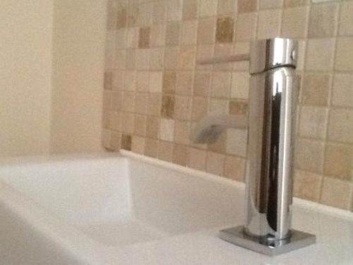 Отель East Gate Inn