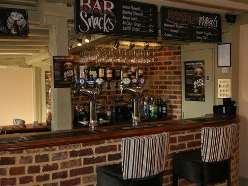 Отель East Gate Inn