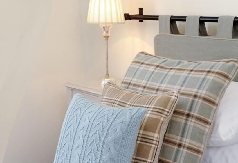 فندق The Lamb At Angmering