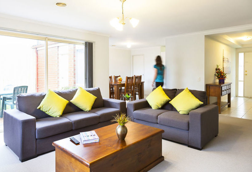 Park Avenue  Glen Waverley Townhouses