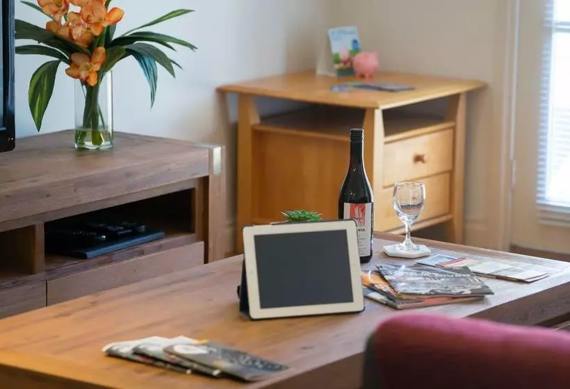 Park Avenue  Glen Waverley Townhouses