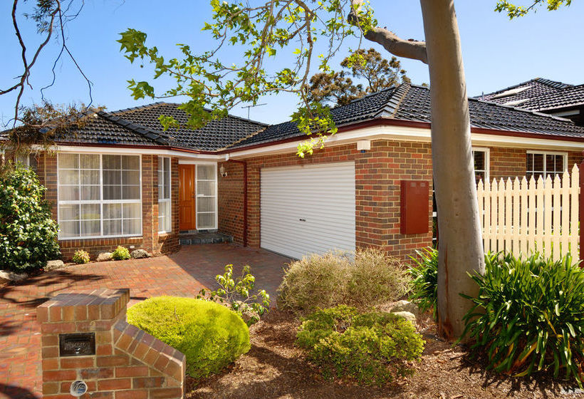Park Avenue  Glen Waverley Townhouses