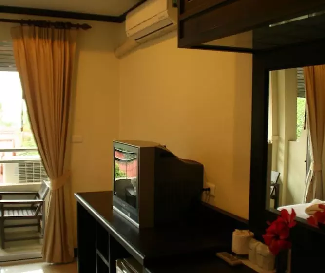 Marina Beach Resort   Sha Extra Plus