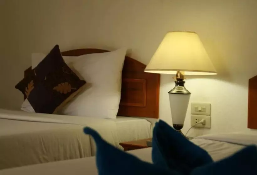 Marina Beach Resort   Sha Extra Plus