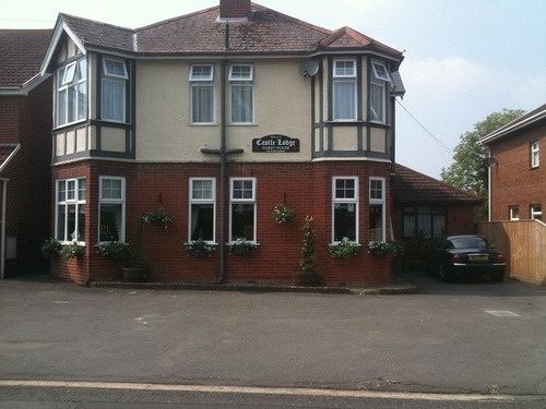 펜션 Castle Lodge Guest House