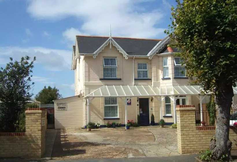 ペンション Claremont