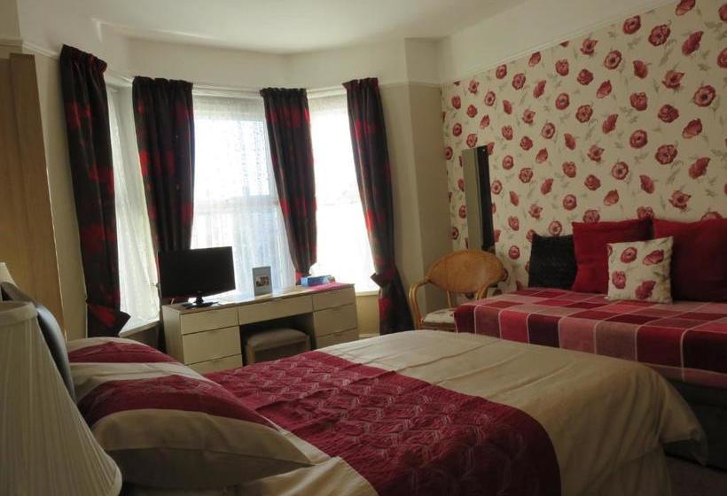 ペンション Claremont