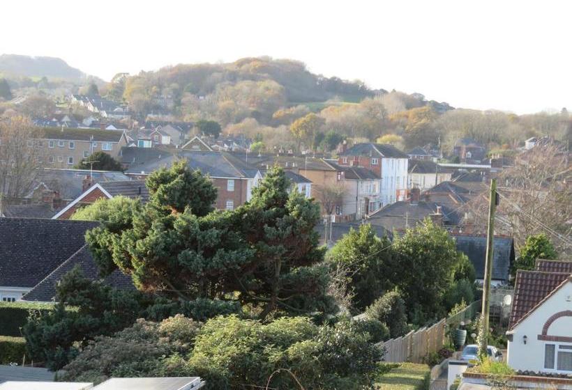 ペンション Claremont