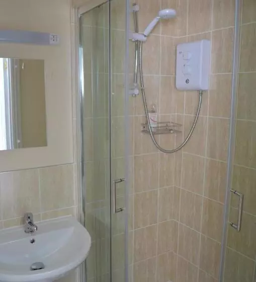 ペンション Claremont